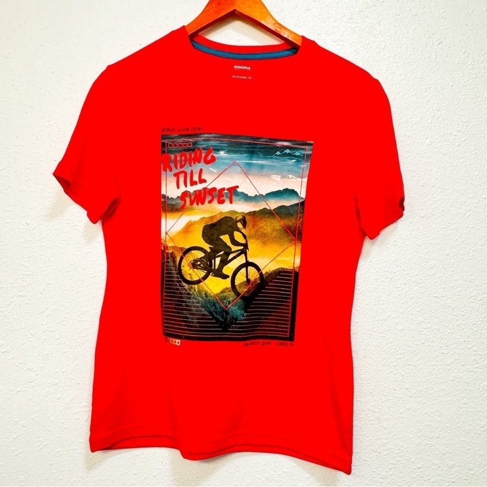 Boys tshirt bundle of 6 Size Large and XL